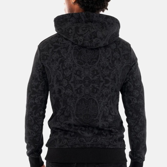 Avenue George V Paris Men's Black Hoodie Sweatshirt Rhinestone Skull NWT 2xl - Picture 3 of 4